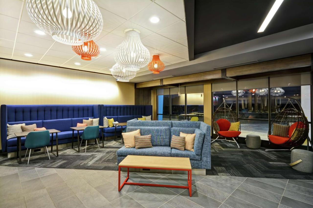 Отель Tru By Hilton Huber Heights Dayton Экстерьер фото